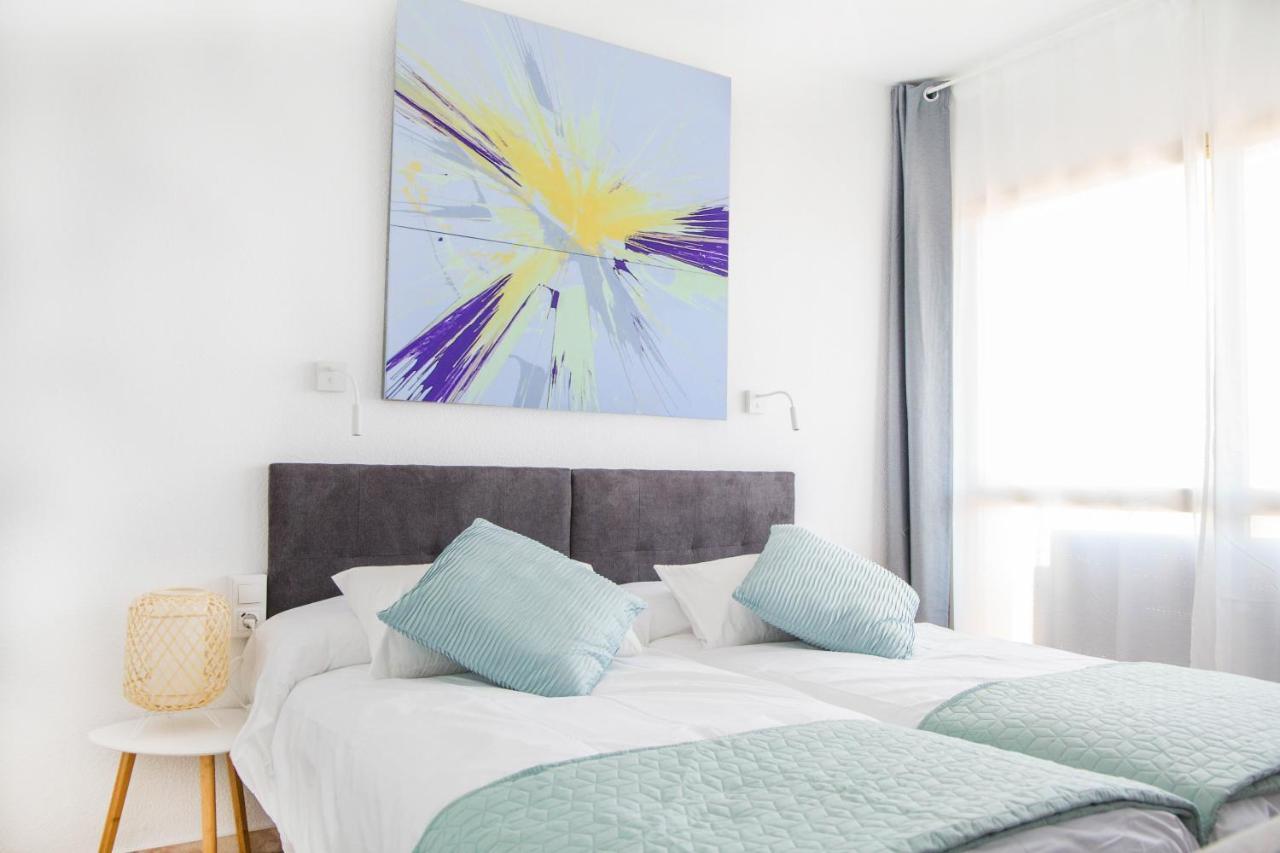 Oleholidays Romana Playa 335 Vistas Al Mar マルベーリャ エクステリア 写真